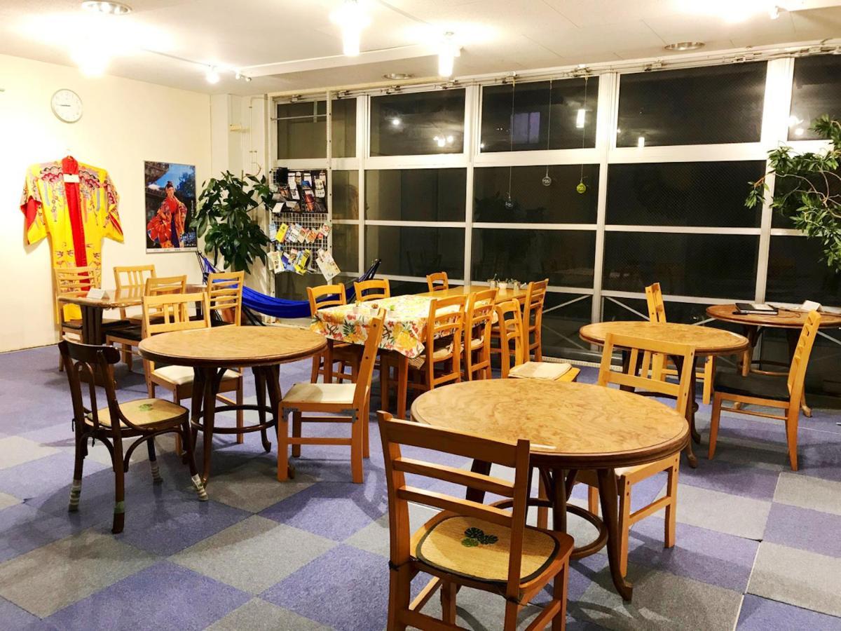 Ishigaki  Guesthouse Churayado Ishigakijima מראה חיצוני תמונה