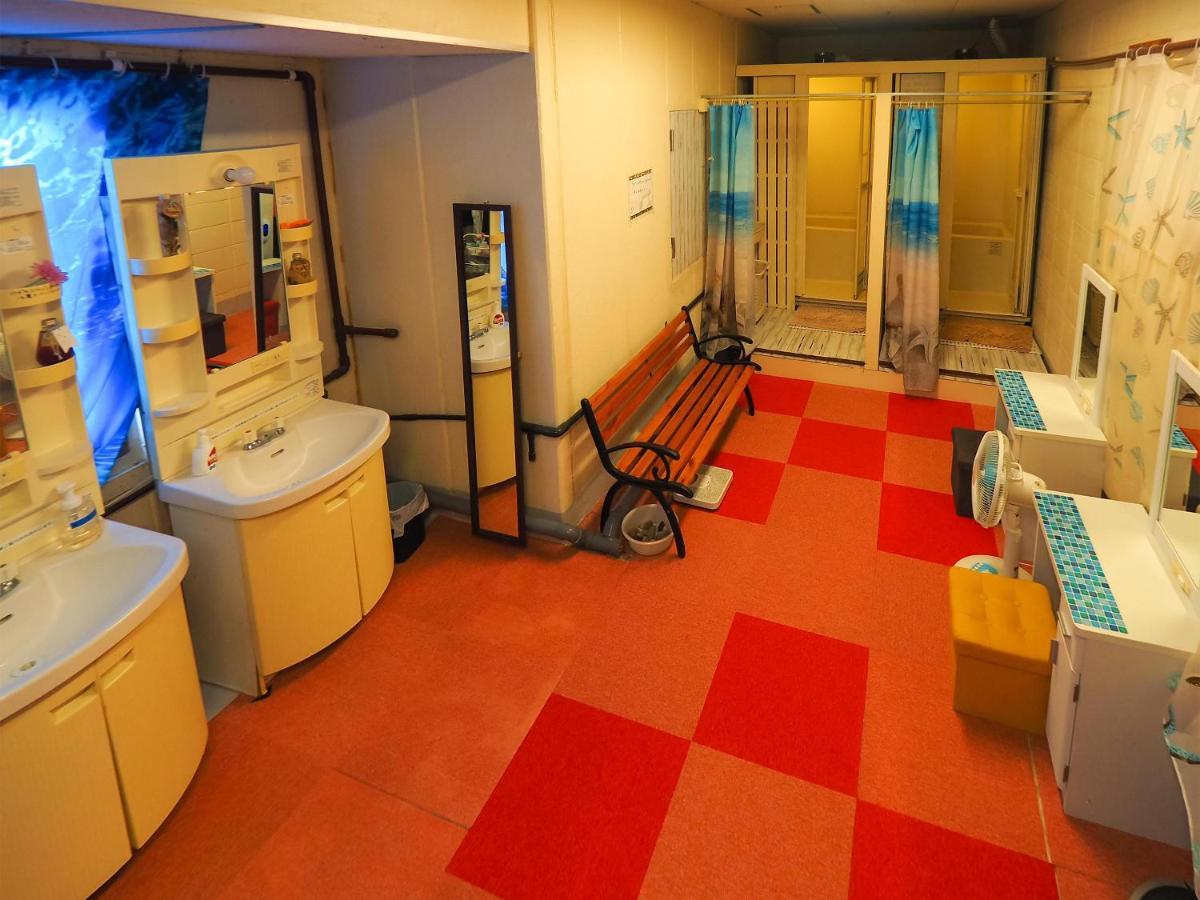 Ishigaki  Guesthouse Churayado Ishigakijima מראה חיצוני תמונה